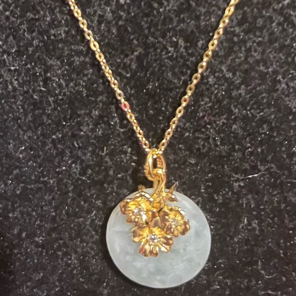 Genuine jade and white Topaz necklace